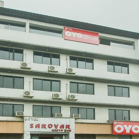 Kalamboli Oyo Hotel Sarovar Grand מראה חיצוני תמונה