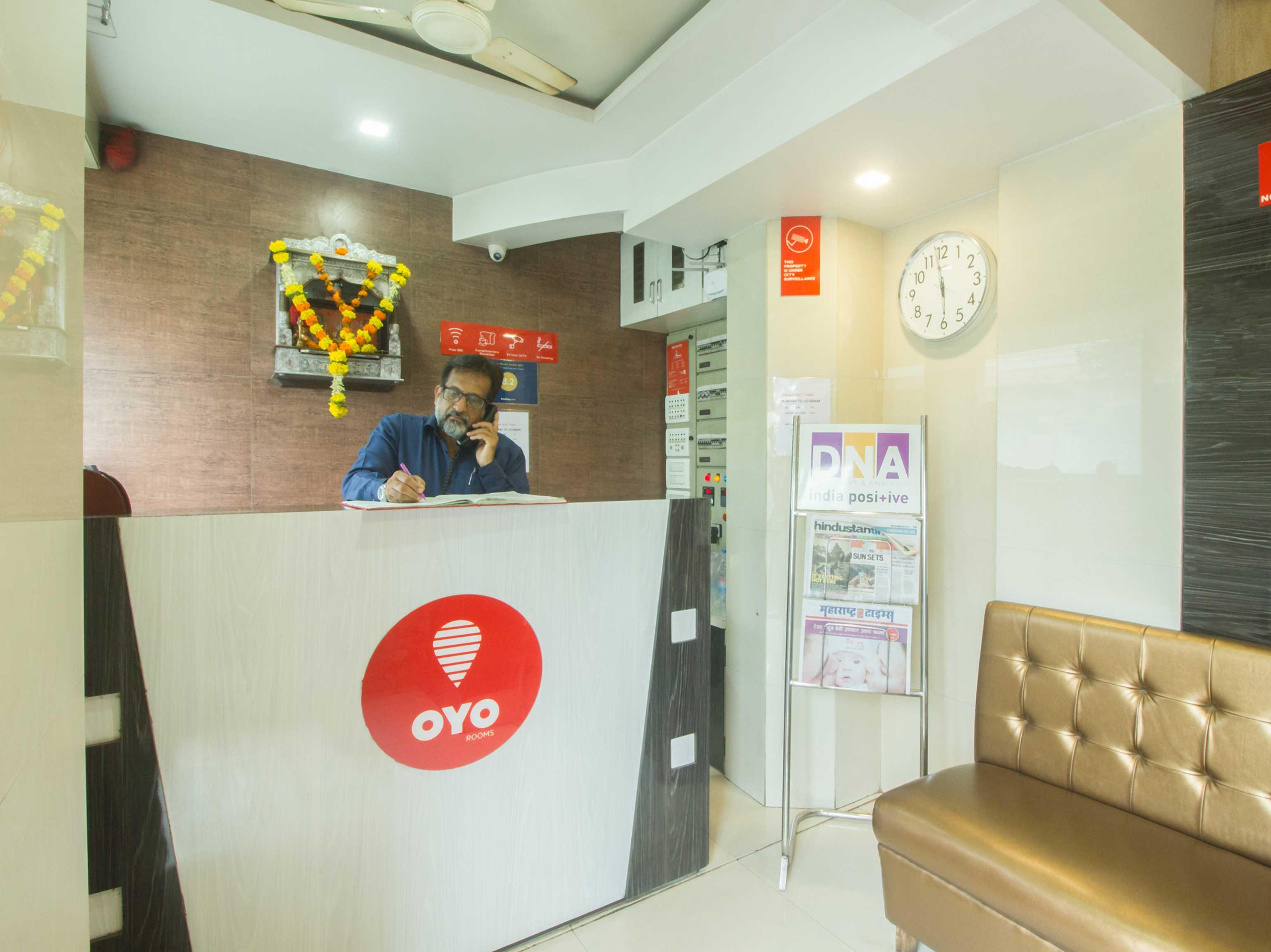 Kalamboli Oyo Hotel Sarovar Grand מראה חיצוני תמונה