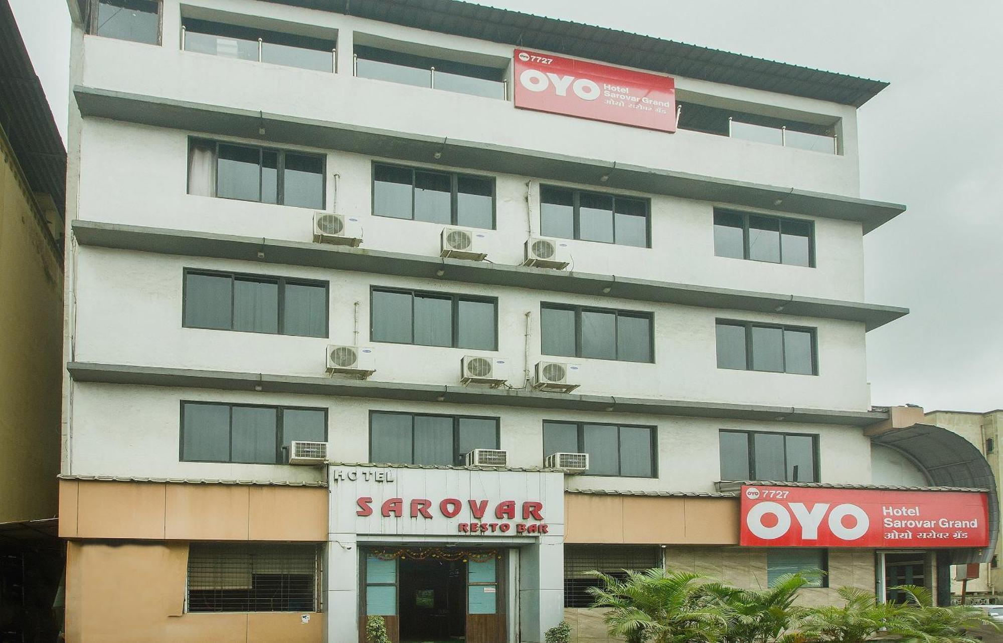 Kalamboli Oyo Hotel Sarovar Grand מראה חיצוני תמונה